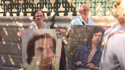 Miles de personas despiden en Madrid a Camilo Sesto