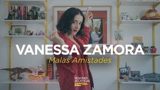Vanessa Zamora en las Sesiones Acústicas de Sopitas