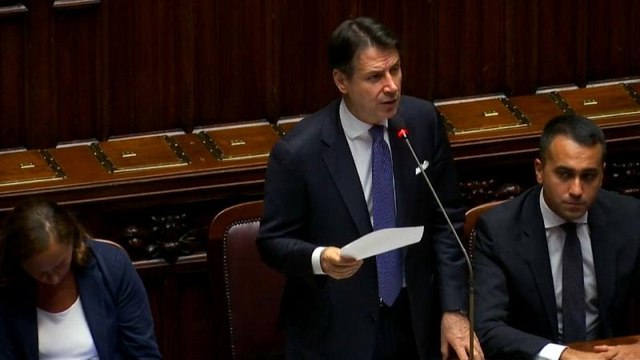 Bizalmat kapott az új olasz kormány