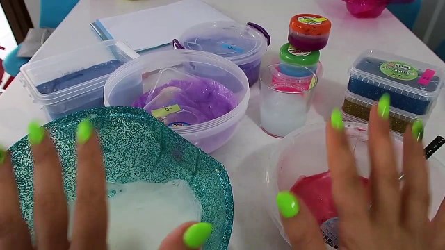 HAZIR vs EV YAPIMI ÇÖPLÜK SLİME CHALLENGE HAZIR SLAYM VE EV YAPIMI SLAYM ÇORBASI Bidünya Oyuncak