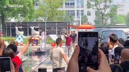 Employees gather to bid Jack Ma farewell on his last day as Alibaba's chairman