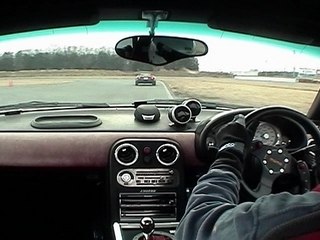 08-02-02_R1-GP_Heat4最終３ラップ-2