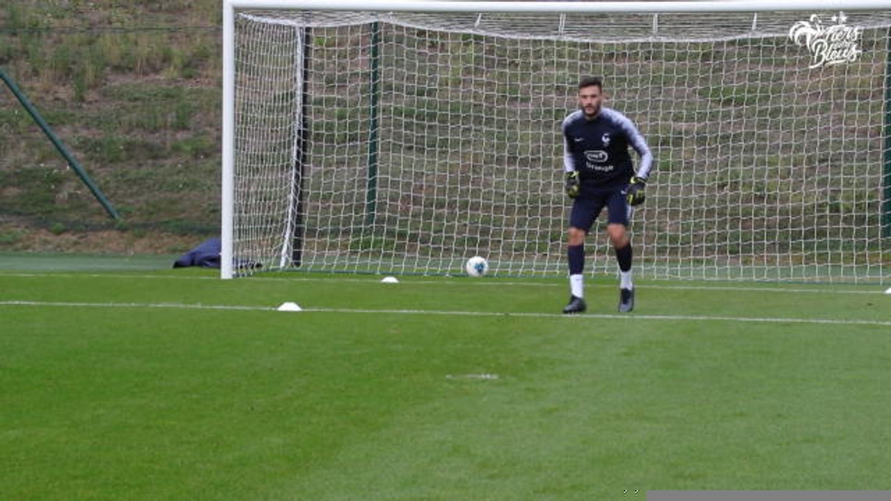 Bleus - Les gardiens se préparent avant Andorre