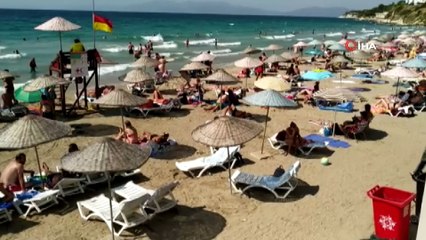 Okullar açıldı, plajlar turistlere kaldı