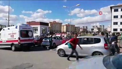 Sınıfın asma tavanındaki kartonpiyer öğrencinin üzerine düştü