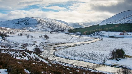 10 Places So Beautiful They Should Be on Christmas Cards