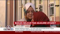 Bakan Selçuk'un Diyarbakır annelerine ziyaretinde duygusal anlar