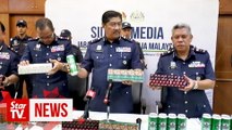Lorry driver arrested, RM3.66mil worth of cigarettes, beer seized