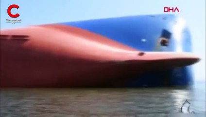 Devrilen kargo gemisinde kurtarma çalışmaları sürüyor