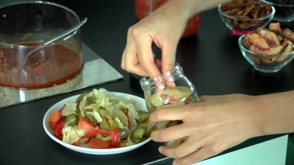 Ankara ev yapımı konservelerde kas felci riskine dikkat