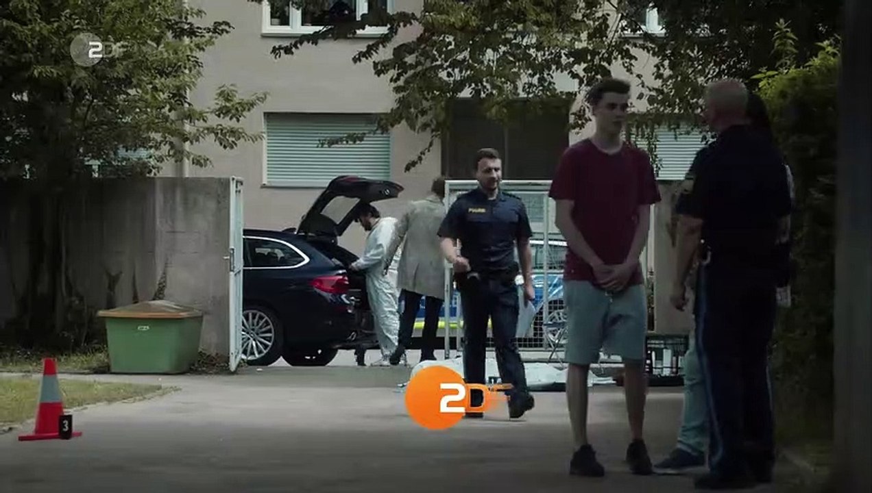 Die Chefin (49) Justitias Zuhälter Staffel 10 Folge 1