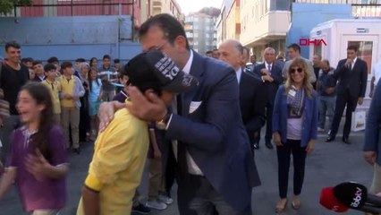 İmamoğlu, öğrencilere kırtasiye malzemeleri dağıtım törenine katıldı