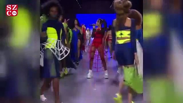 Chromat markası ilginç defilesi ile New York moda haftasına damga vurdu