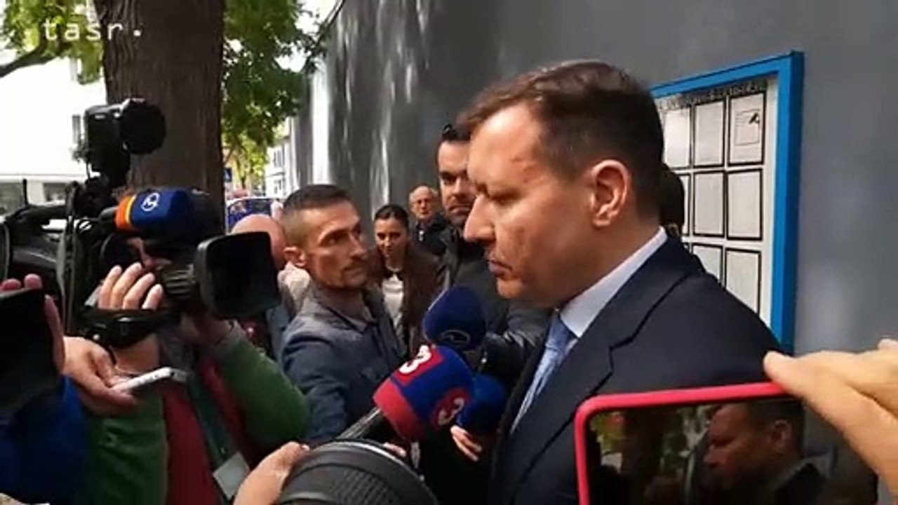 D. Lipšic: Pani Ťapáková a pán M. Settele potvrdili, že o zmenkách nevedeli