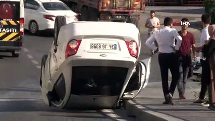 Avcılar'da Kontrolden Çıkan Otomboil Takla Attı