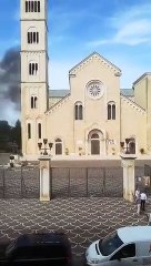 Incendio la ex Casa Divina Provvidenza di Bisceglie