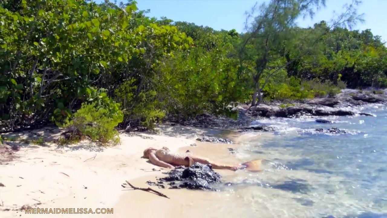Real Life Mermaid Melissa Footage on Tropical Island