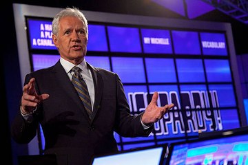 Alex Trebek Returns to 'Jeopardy!'