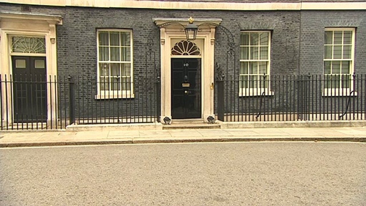 DUP leaders arrive at 10 Downing St for PM meeting