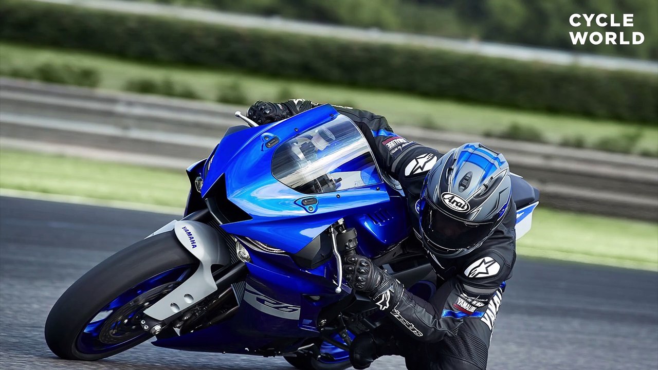 2020 Yamaha YZF-R6 First Look