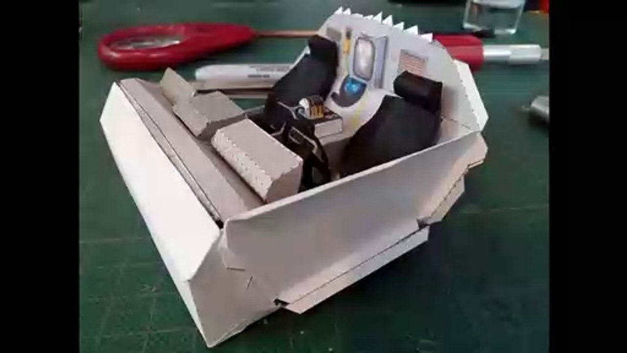 Como  armar Delorean de Volver al Futuro parte 1