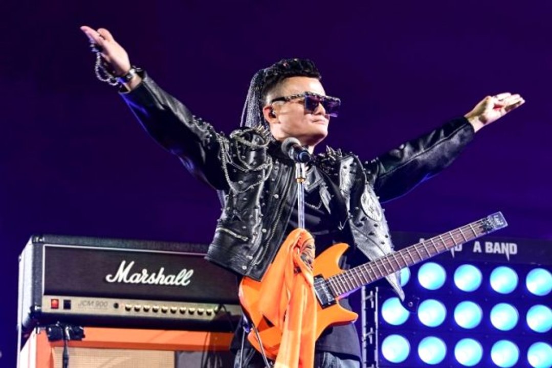 Çin'in en zengini Jack Ma kurucusu olduğu Alibaba'dan rock konseriyle emekli oldu
