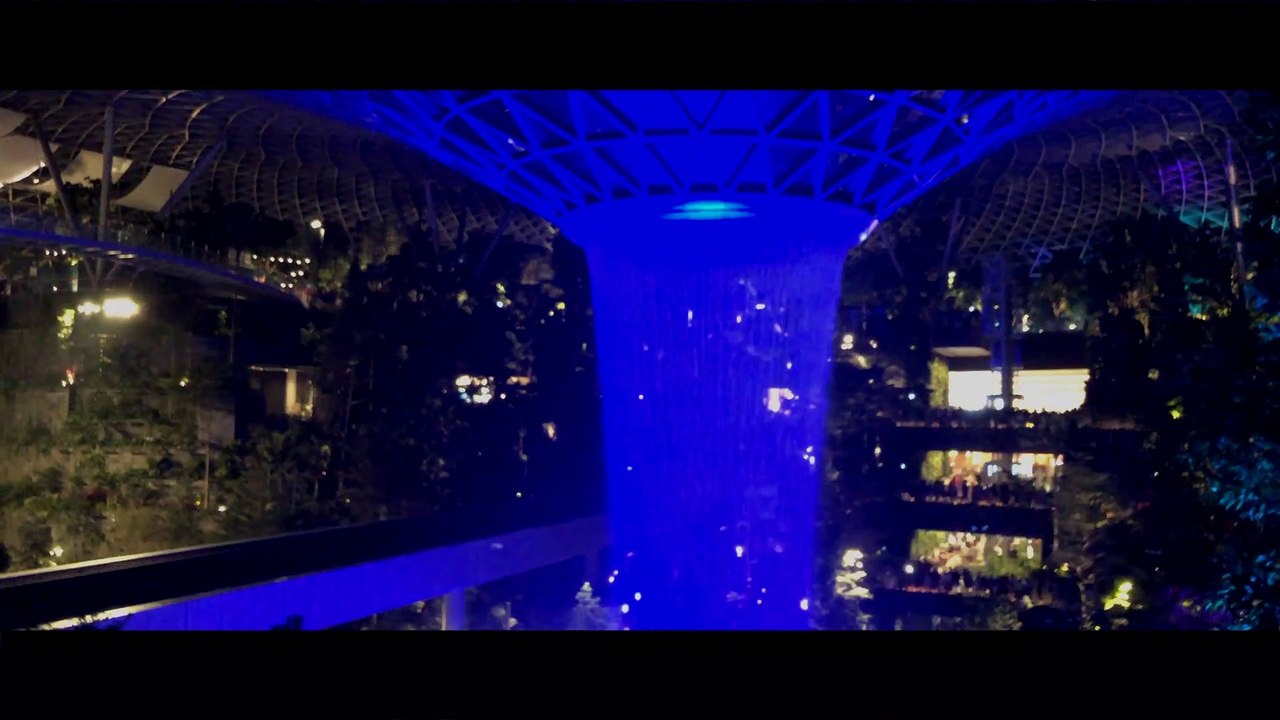 JEWEL CHANGI AIRPORT SINGAPORE || 4K NIGHT PREVIEW || Travel Buddies Films ||