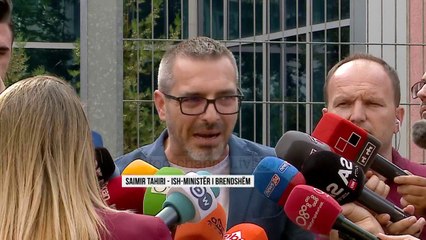 8 vite burg Saimir Tahirit/ Ish-ministri, tre akuza se ndihmoi vëllezërit trafikantë në Vlorë