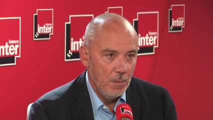 Stéphane Richard, PDG d'Orange  donne sans problème son salaire : "1,6 million d'euros et je paye 41% d'impôts. Dans ce débat, ce qui manque toujours l'aspect fiscal"