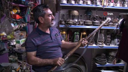 Hobi olarak başladı binlerce antika ve nostalji eser biriktirdi