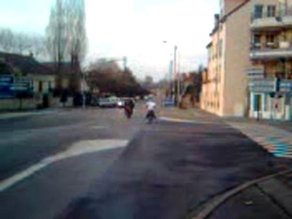 susu charlyy avk le spitroo contre un z750 lou louu mdr