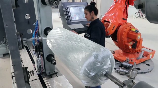 İranlı mühendis Van'da araçlar için doğal gaz tüpü üretiyor - VAN