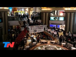Militantes de Grabois irrumpieron en los shoppings para reclamar la emergencia alimentaria
