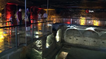 Dara kazılarında tanıştılar, Babil zindanlarında evlendiler