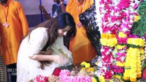 Aalisha Panwar Visits Andheri Cha Raja For Ganpati Darshan
