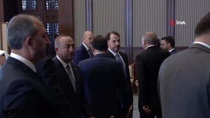 Cumhurbaşkanı Erdoğan: "Özellikle terörle arasına mesafe koymuş başkanlarımızla bir arada olmaktan...