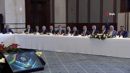 Cumhurbaşkanı Erdoğan büyükşehir belediye başkanları ile bir araya geldi
