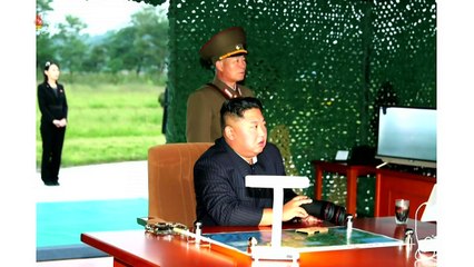 Coreia do Norte mostra teste de lançador múltiplo de foguetes