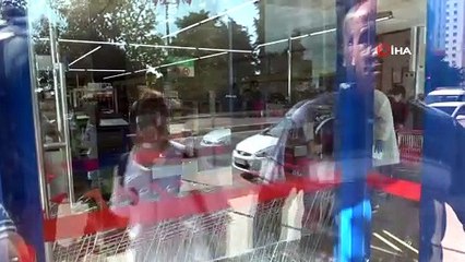 Kartal’da markette silahlı soygun