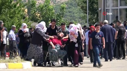 Vali Çağatay, kazada yaralananları hastanede ziyaret etti