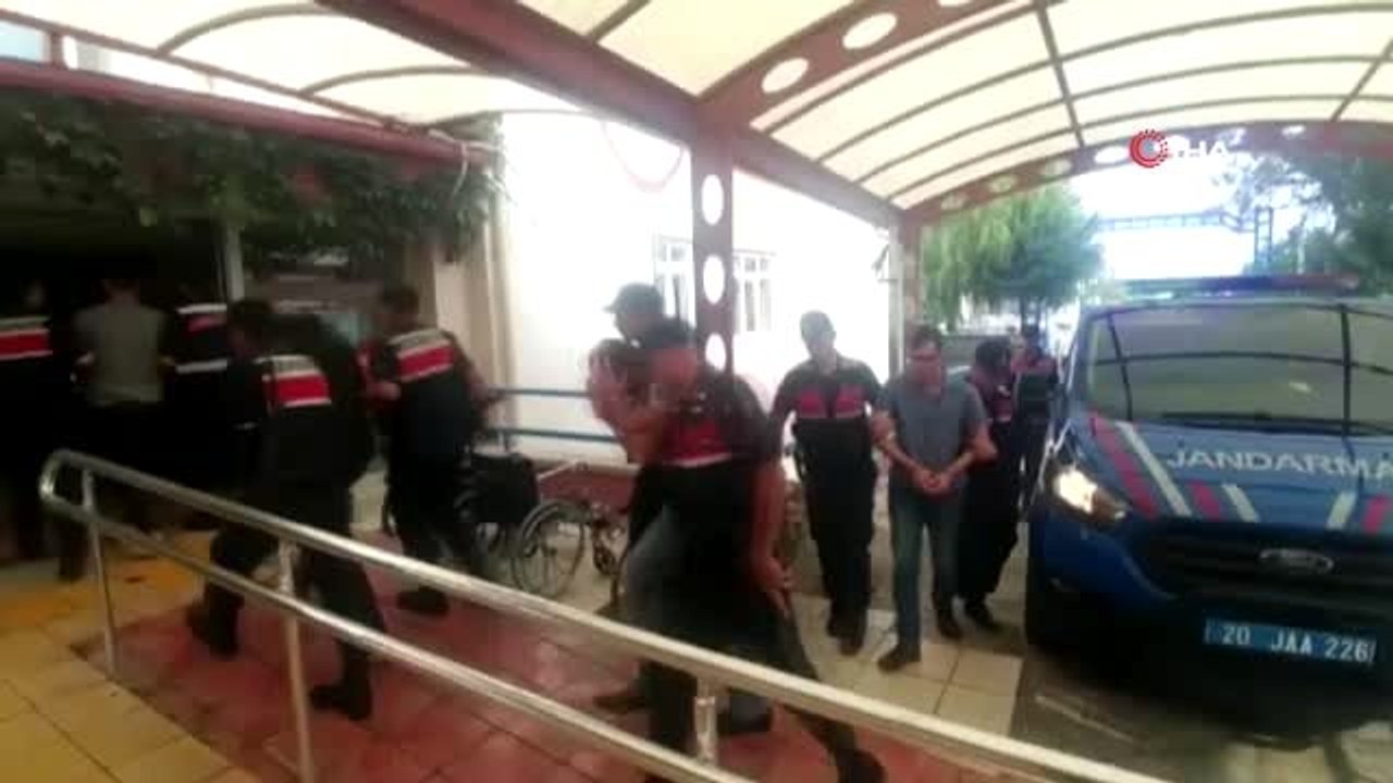 Jandarmadan 12 farklı adrese eş zamanlı uyuşturucu baskını: 8 gözaltı