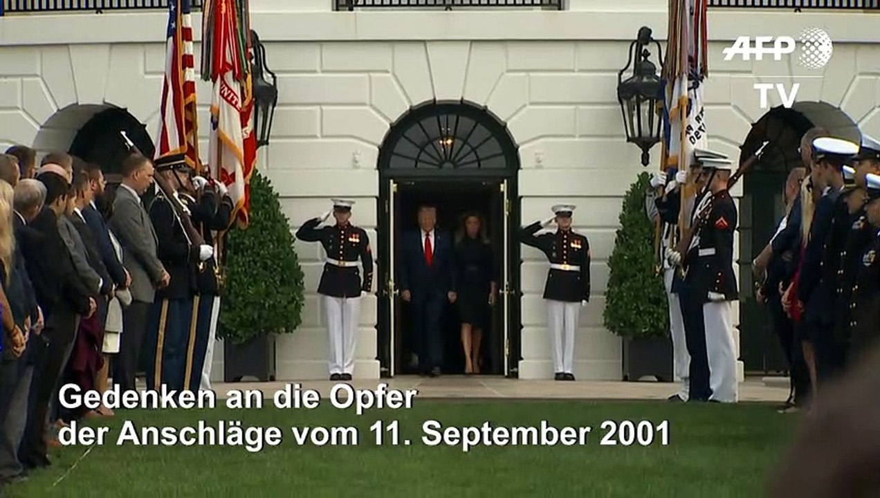 Trump gedenkt der Opfer der Anschläge vom 11. September 2001