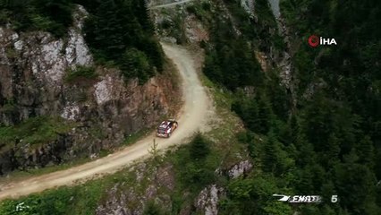 Dünyanın en tehlikeli yollarından biri olan D915'teki meydan okuma nefes kesti