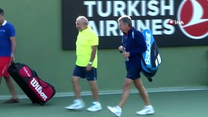 Nihat Özdemir: "Ekim'de oynanacak iki maç sonucu Avrupa Şampiyonası'na gitme hakkı elde edebiliriz"