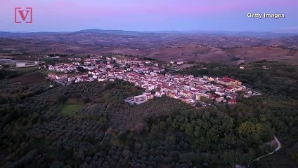 Italian Region Will Pay You $770 a Month to Live There, But There’s Some Stuff You Have to Do