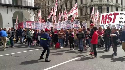 Arjantin'de hükümet karşıtı gösteriler sürüyor