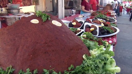 Gaziantep’in meşhur lezzetleri Beylikdüzü’nde görücüye çıktı