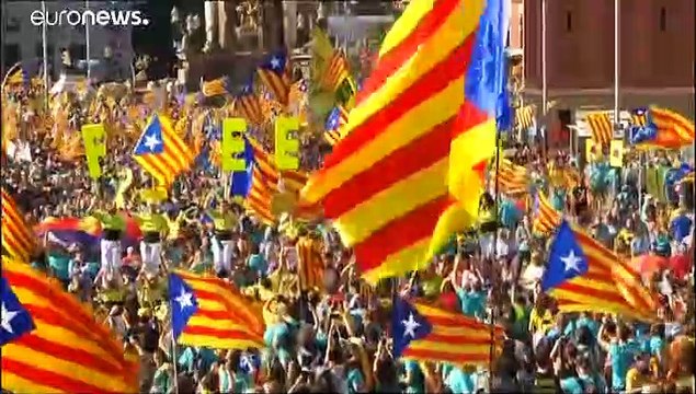 Καταλονία: Οι αποσχιστές στους δρόμους