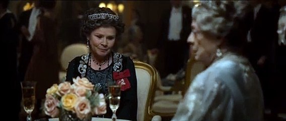 Downton Abbey - Clip du film - Je ne crois pas aux défaites