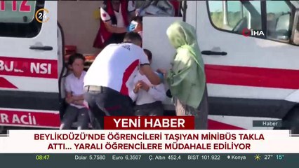 Beylikdüzü'nde bir servis minibüsü takla attı